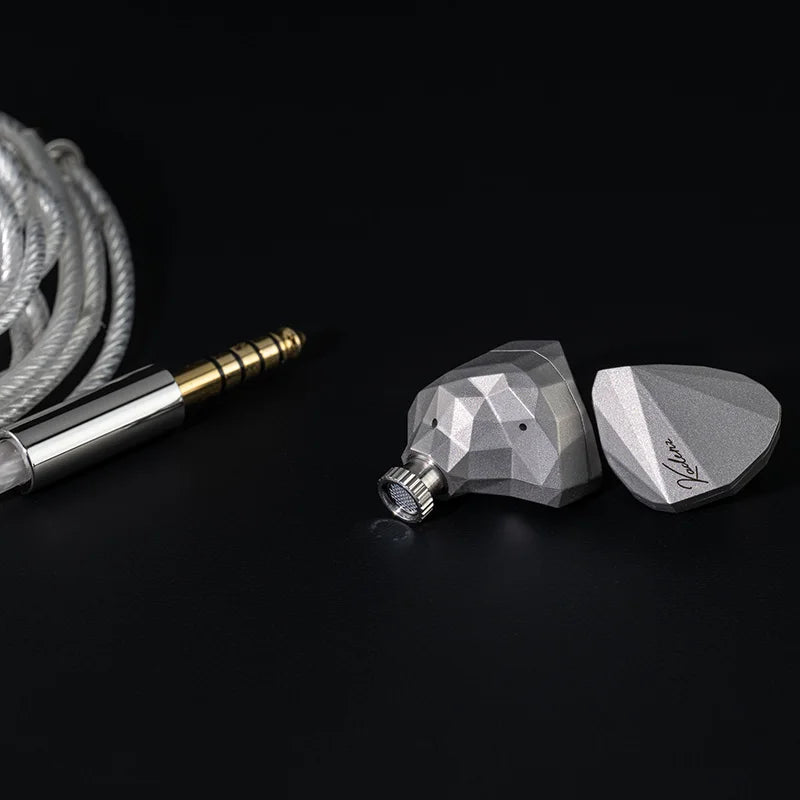MOONDROP Kadenz Dynamic Driver lEMs in-ear headphones 4.4mm USB-C Wired Connection Earphones